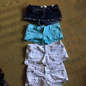 Hollister denim shorts size 1